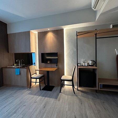 Roxy Hotel Aiman Кучинг Экстерьер фото
